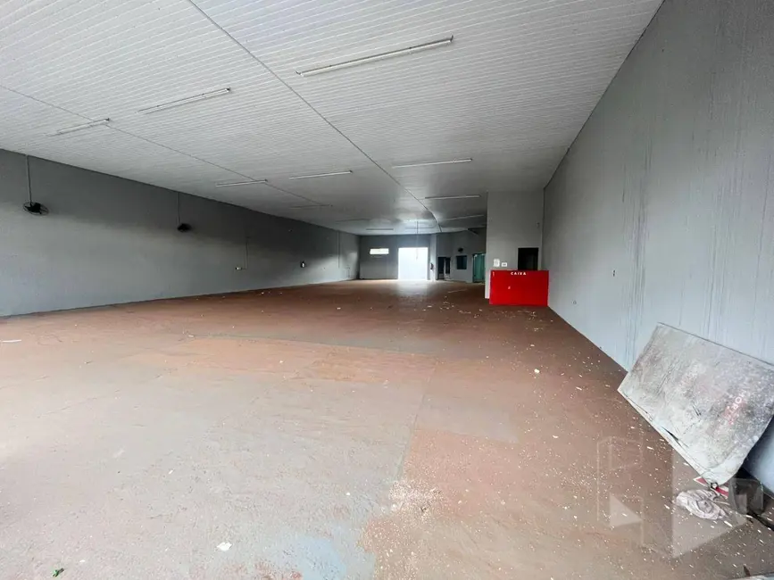 Foto 2 de Armazém / Galpão para alugar, 500m2 em Jardim Estádio, Jau - SP