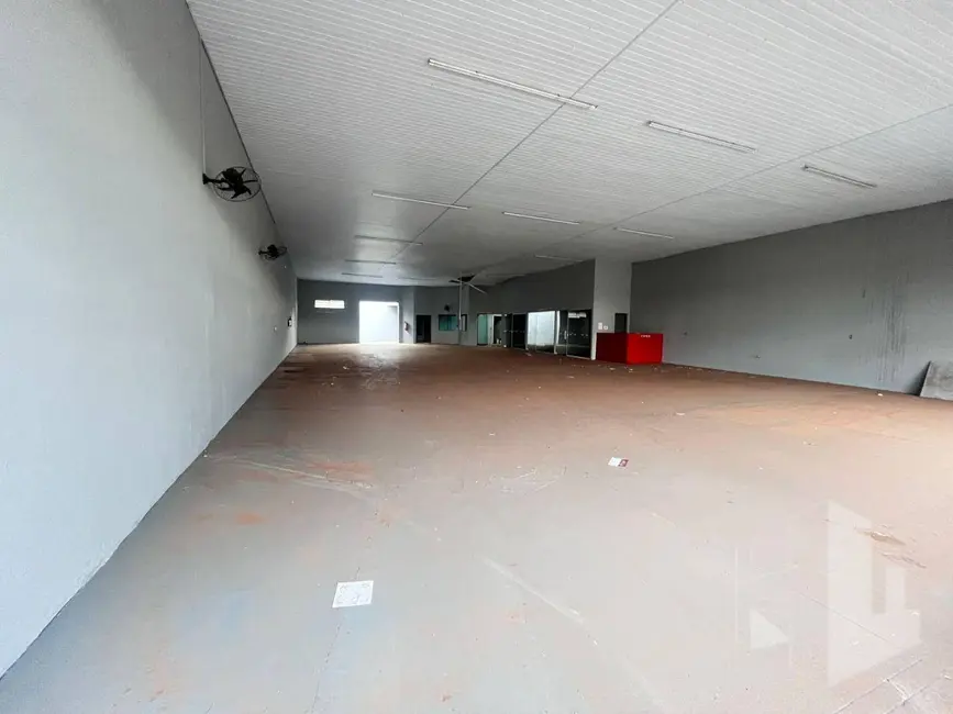 Foto 1 de Armazém / Galpão para alugar, 500m2 em Jardim Estádio, Jau - SP