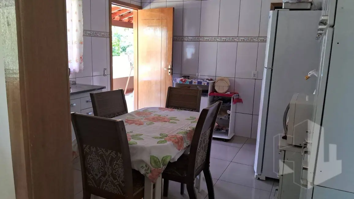 Foto 3 de Chácara com 2 quartos à venda, 250m2 em Itaju - SP