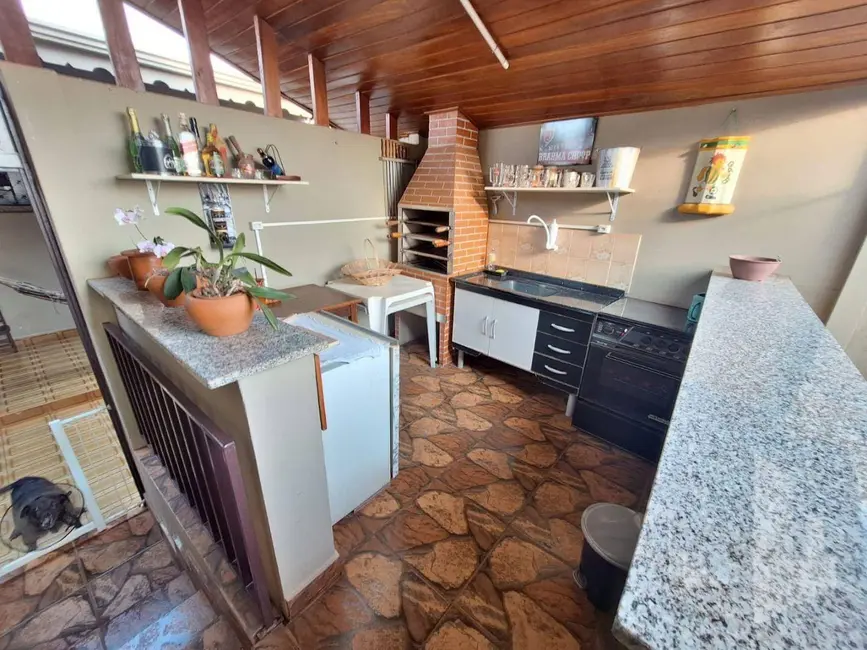 Foto 1 de Casa com 4 quartos à venda, 312m2 em Jardim Alvorada, Jau - SP