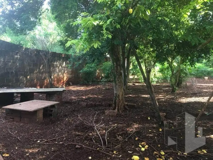 Foto 3 de Casa com 2 quartos à venda, 1636m2 em Vila Assis, Jau - SP