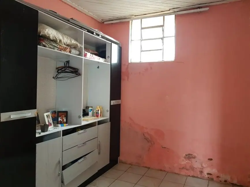 Foto 5 de Casa com 2 quartos para alugar, 110m2 em Vila Nova, Jau - SP