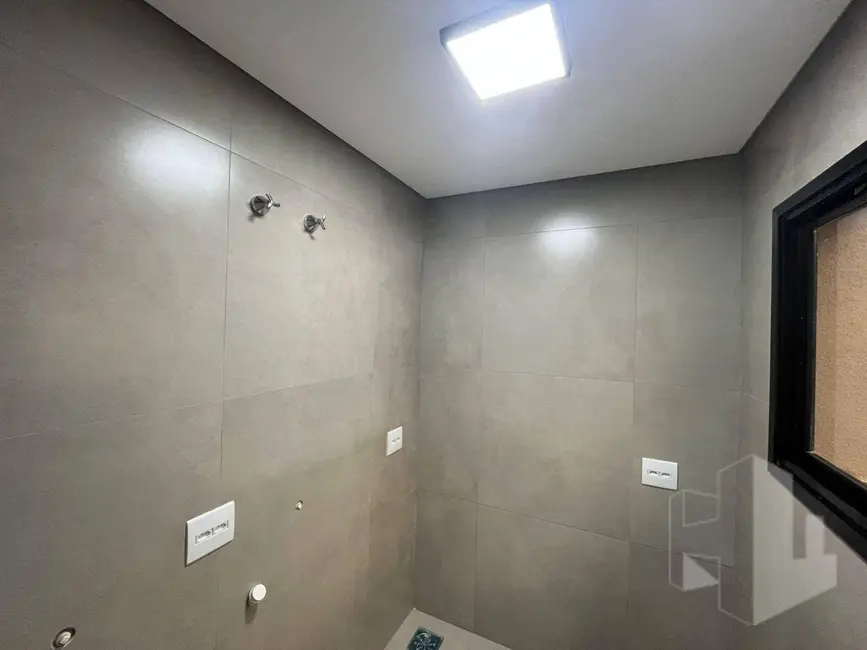 Foto 6 de Sala Comercial para alugar, 50m2 em Chácara Braz Miraglia, Jau - SP