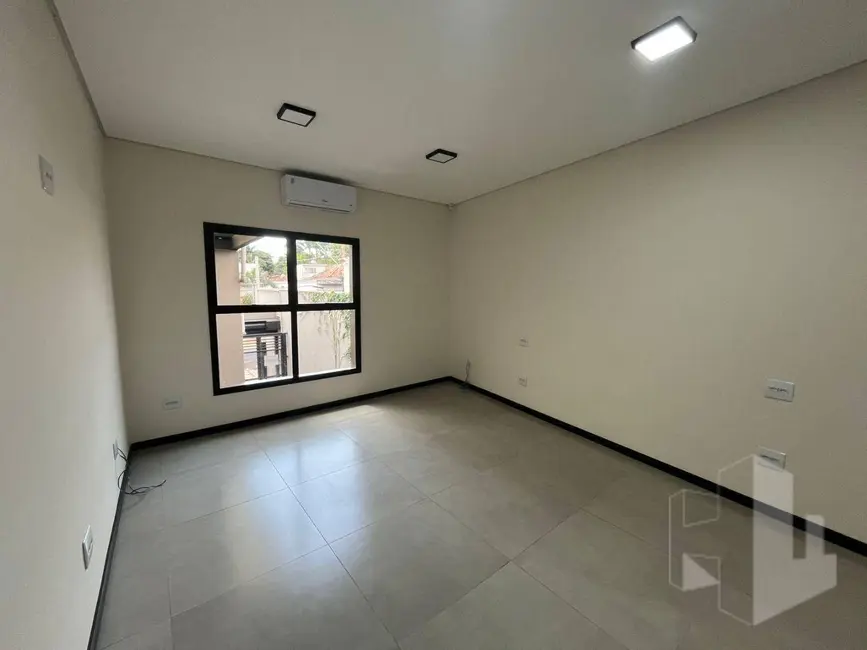 Foto 2 de Sala Comercial para alugar, 50m2 em Chácara Braz Miraglia, Jau - SP