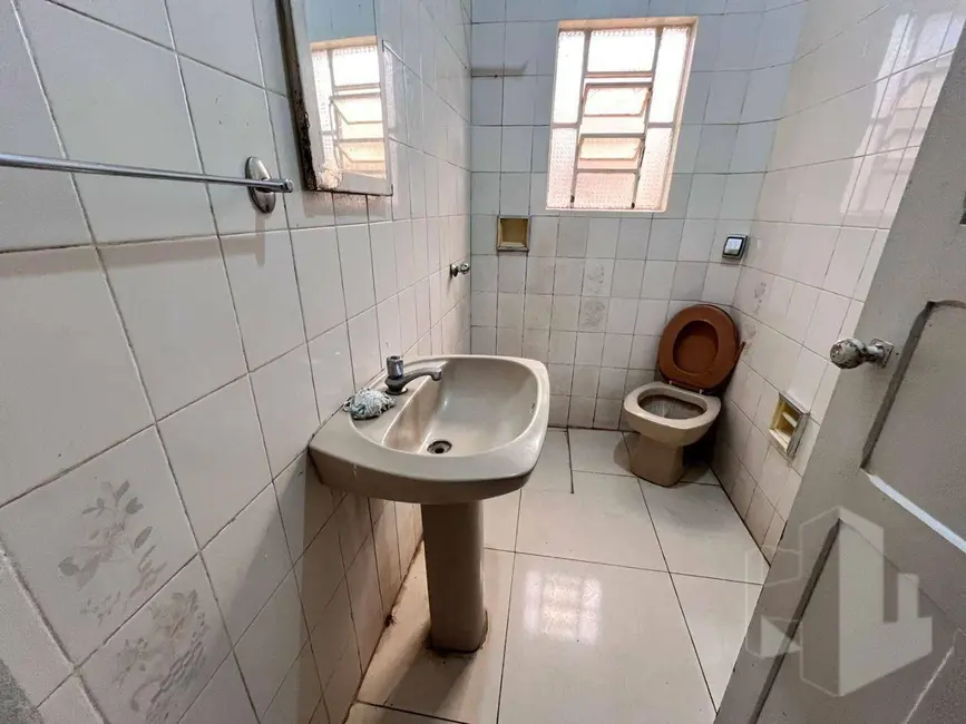 Foto 5 de Casa com 3 quartos para alugar, 100m2 em Centro, Jau - SP