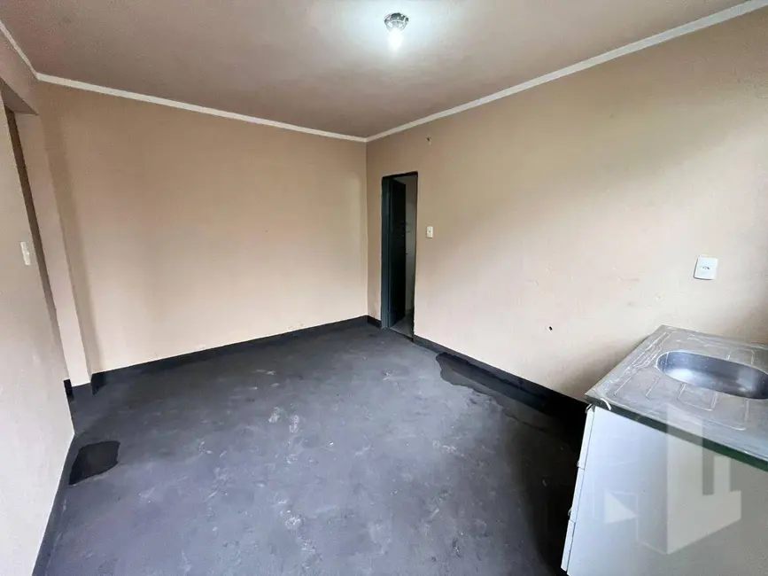 Foto 2 de Casa com 1 quarto para alugar, 60m2 em Jardim Santo Onofre, Jau - SP