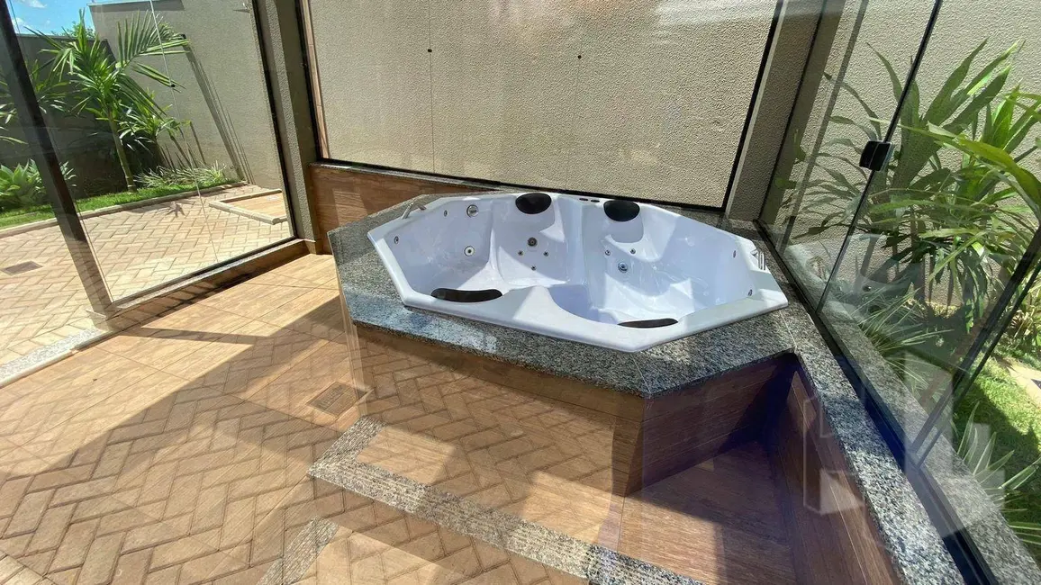 Foto 8 de Apartamento com 2 quartos para alugar, 127m2 em Vila Assis, Jau - SP