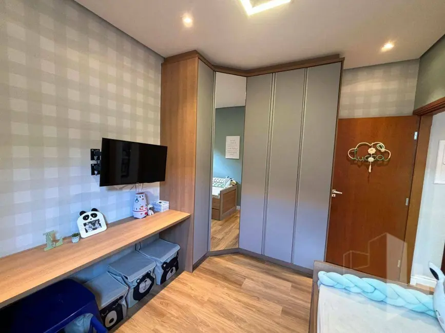 Foto 7 de Casa com 3 quartos à venda e para alugar, 200m2 em Jau - SP