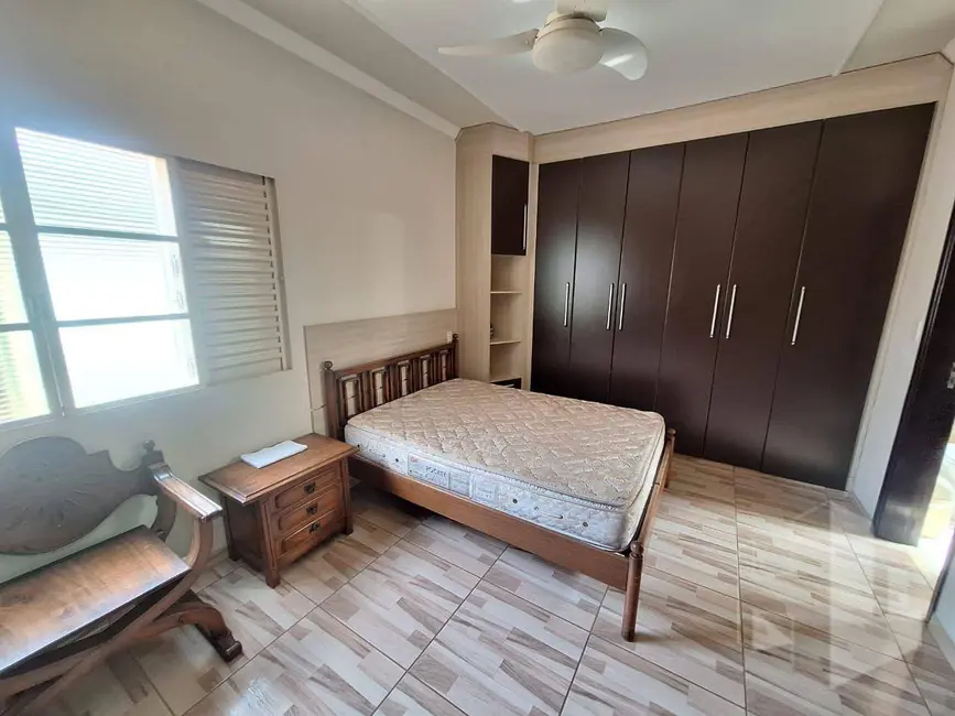 Foto 9 de Casa com 3 quartos à venda, 250m2 em Jardim das Paineiras, Jau - SP