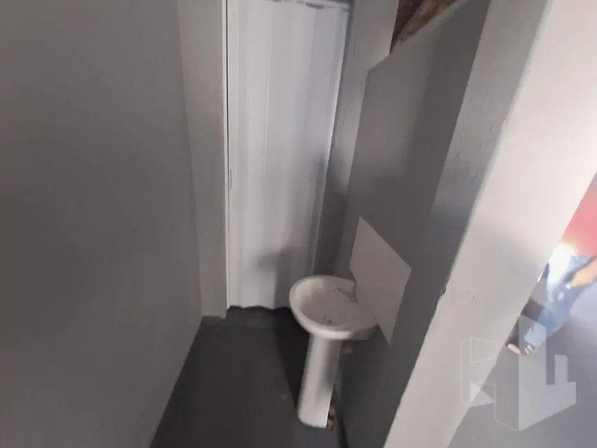 Casa com 2 quartos à venda, 140m2 em Vila Alves de Almeida, Jau - SP - imagem 8 Foto 8 de Casa com 2 quartos à venda, 140m2 em Vila Alves de Almeida, Jau - SP