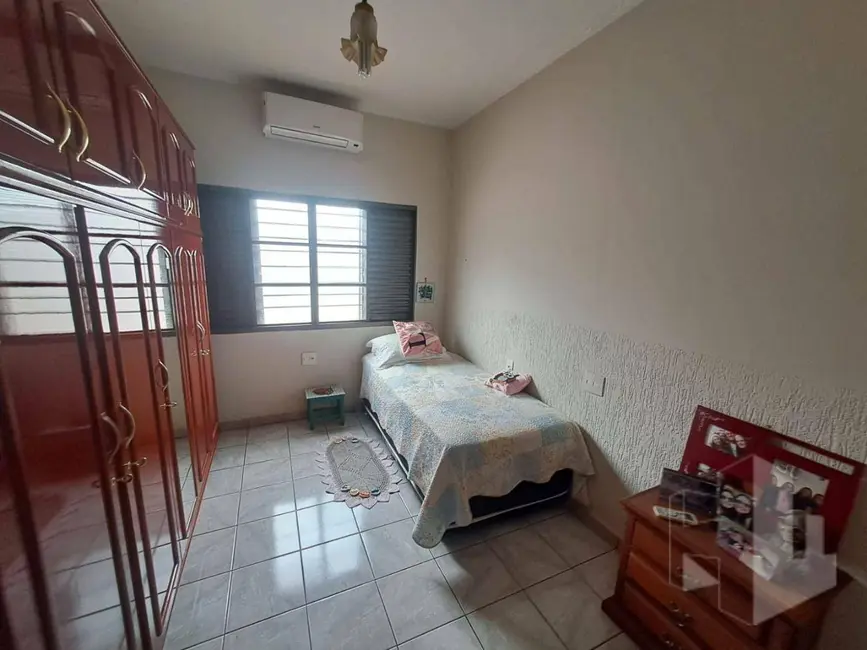 Foto 7 de Casa com 3 quartos à venda, 360m2 em Jardim Maria Luiza II, Jau - SP