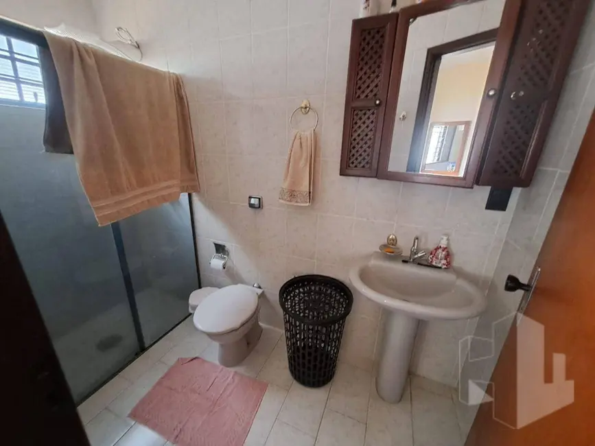 Foto 5 de Casa com 3 quartos à venda, 360m2 em Jardim Maria Luiza II, Jau - SP