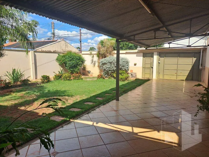 Foto 9 de Casa com 2 quartos à venda, 360m2 em Jardim Maria Luiza II, Jau - SP