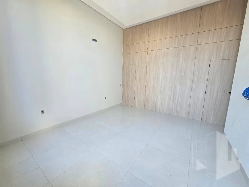 Foto 6 de Casa de Condomínio com 3 quartos à venda, 180m2 em Jardim Europa, Jau - SP
