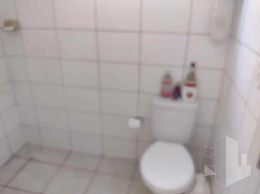 Foto 8 de Casa com 2 quartos à venda, 140m2 em Jau - SP