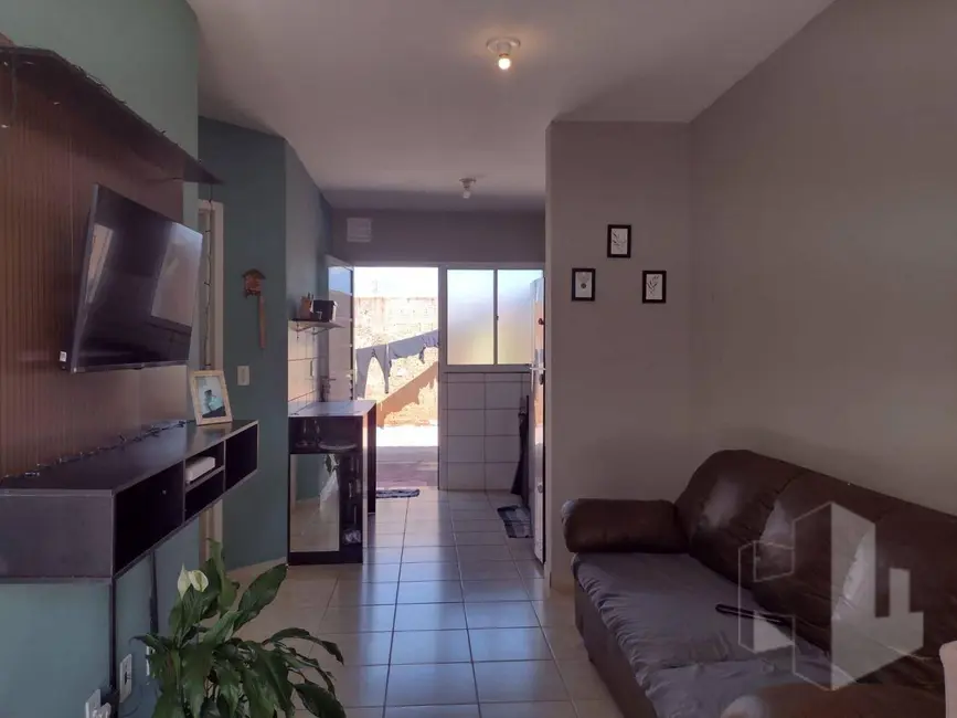 Foto 1 de Casa com 2 quartos à venda, 140m2 em Jau - SP