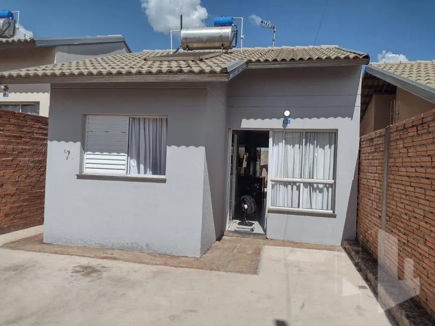 Foto 4 de Casa com 2 quartos à venda, 140m2 em Jau - SP