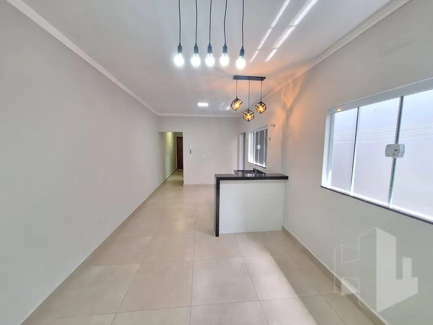 Foto 3 de Casa com 2 quartos à venda, 128m2 em Jardim Itamarati, Jau - SP