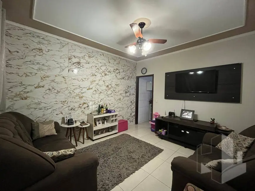 Foto 1 de Casa com 3 quartos à venda, 125m2 em Jardim Santa Rosa, Jau - SP