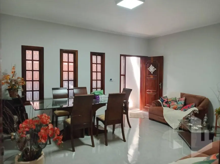 Foto 1 de Casa com 3 quartos à venda, 360m2 em Jardim Continental, Jau - SP