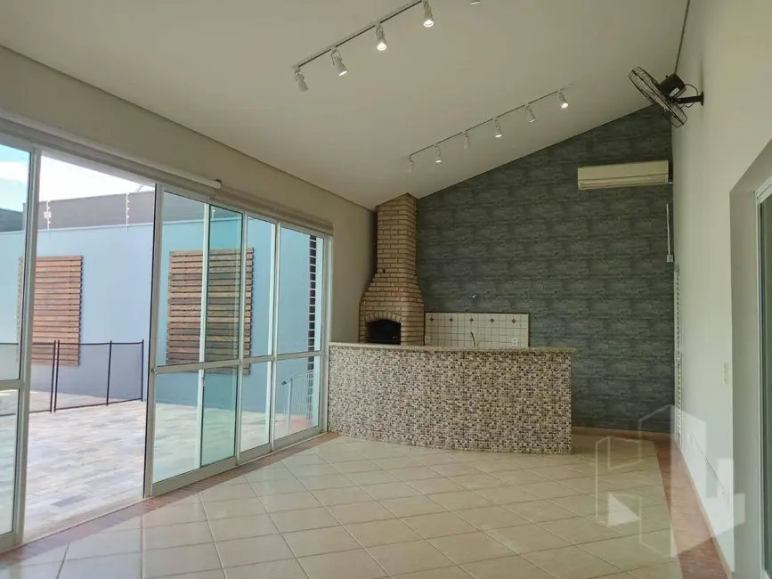 Foto 8 de Casa com 3 quartos à venda, 1000m2 em Jau - SP