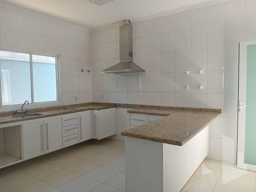 Foto 5 de Casa com 3 quartos à venda, 1000m2 em Jau - SP