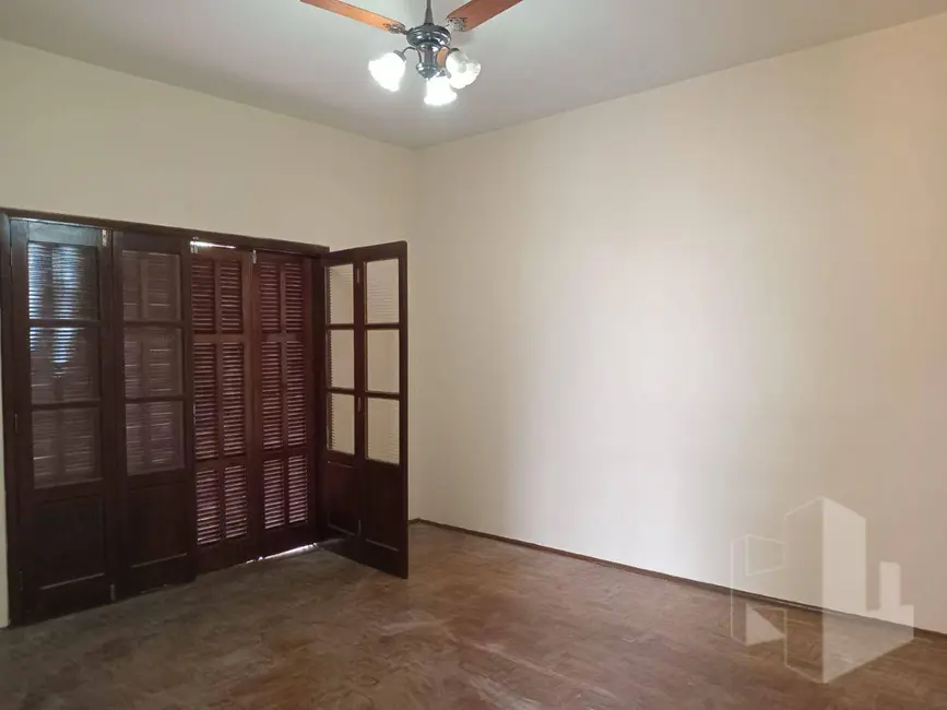 Foto 2 de Casa com 3 quartos à venda, 465m2 em Centro, Jau - SP