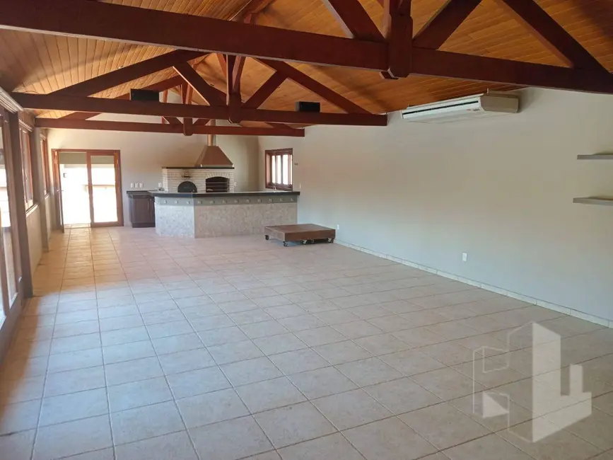 Foto 6 de Casa com 3 quartos à venda, 1365m2 em Jau - SP