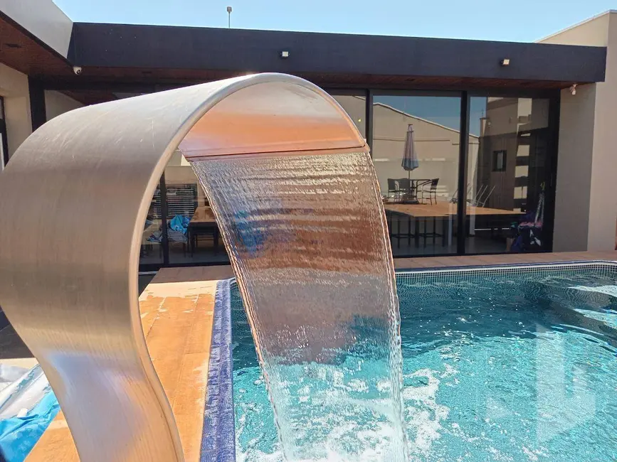 Foto 8 de Casa com 4 quartos à venda, 300m2 em Jardim Campos Prado, Jau - SP