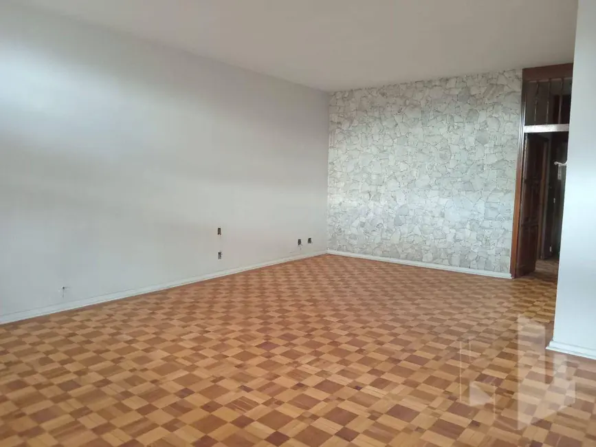 Foto 2 de Casa com 3 quartos à venda, 325m2 em Centro, Jau - SP