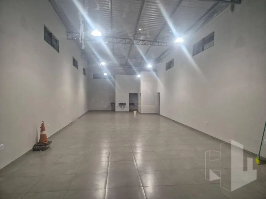Foto 6 de Sala Comercial à venda, 240m2 em Centro, Jau - SP