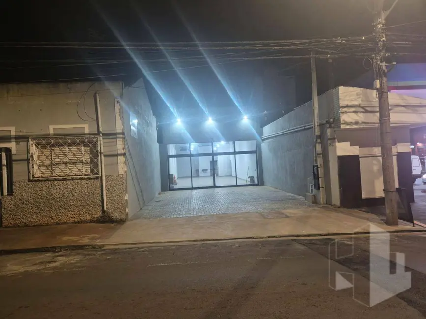 Foto 2 de Sala Comercial à venda, 240m2 em Centro, Jau - SP