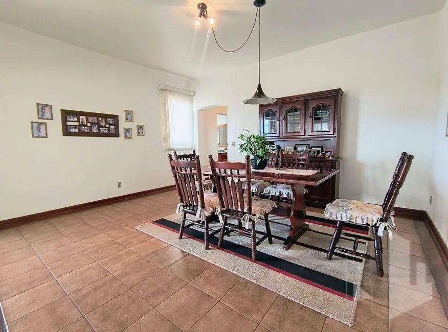 Foto 5 de Apartamento com 3 quartos à venda e para alugar, 160m2 em Centro, Jau - SP