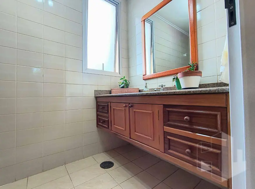 Foto 2 de Apartamento com 3 quartos à venda e para alugar, 160m2 em Centro, Jau - SP