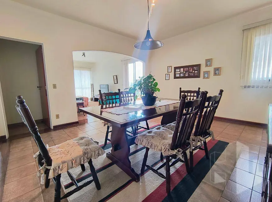 Foto 6 de Apartamento com 3 quartos à venda e para alugar, 160m2 em Centro, Jau - SP