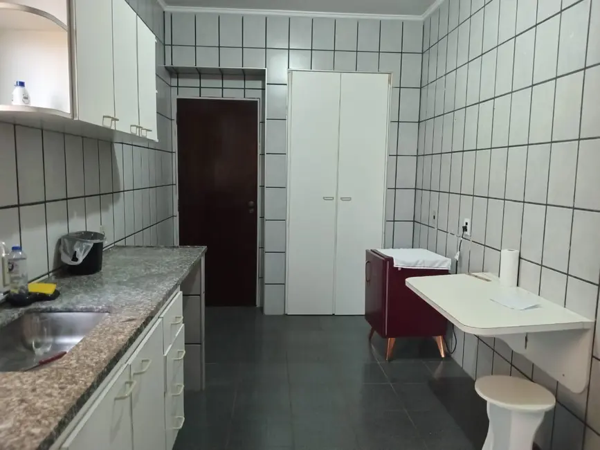 Foto 8 de Apartamento com 4 quartos à venda, 134m2 em Centro, Jau - SP