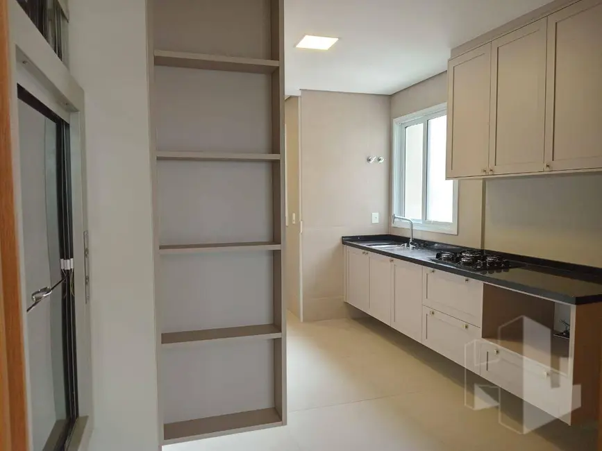 Foto 2 de Cobertura com 4 quartos à venda e para alugar, 300m2 em Jardim Diamante, Jau - SP