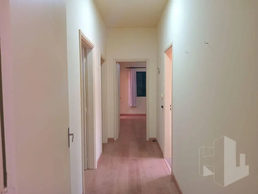 Foto 5 de Casa com 3 quartos à venda, 250m2 em Jardim Estádio, Jau - SP