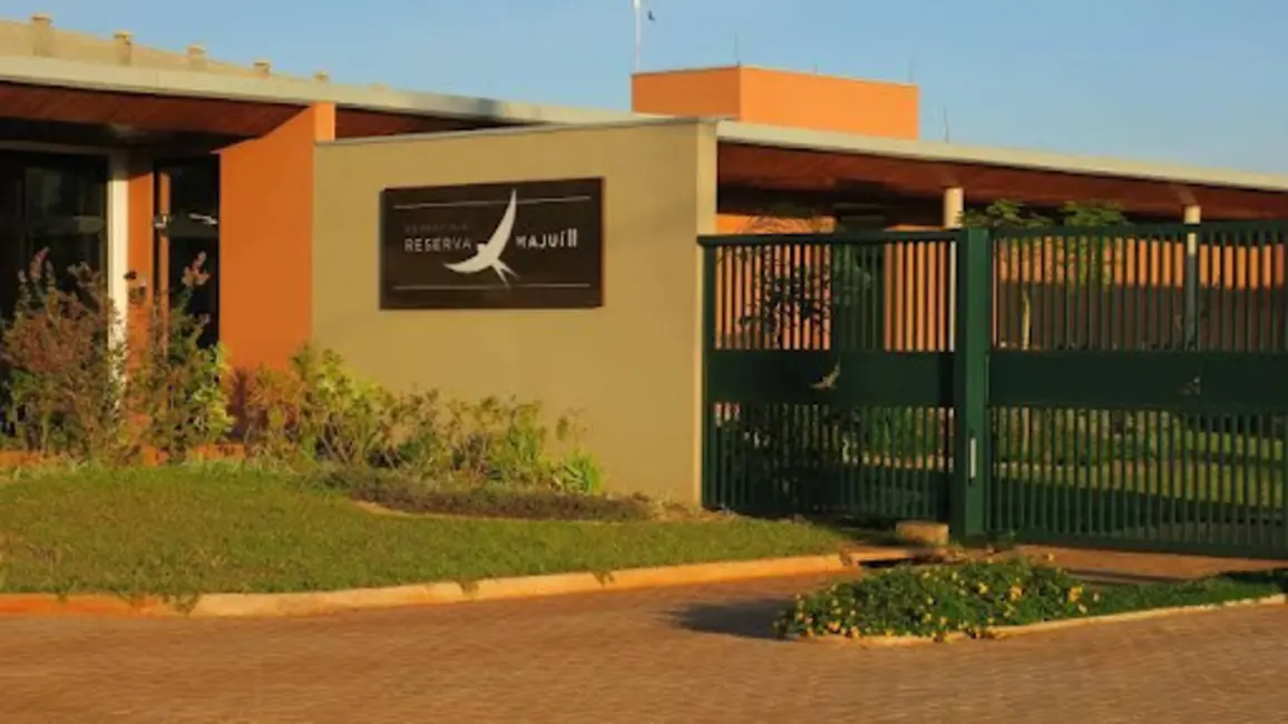 Foto 1 de Terreno / Lote à venda, 1000m2 em Jau - SP