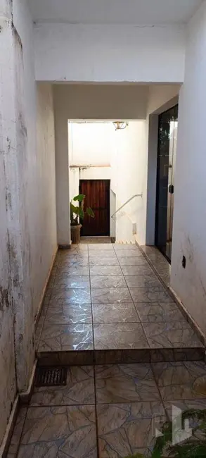 Foto 4 de Casa com 3 quartos à venda, 504m2 em Centro, Jau - SP