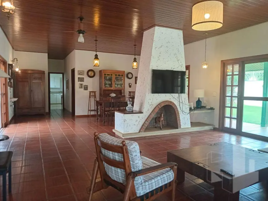 Foto 9 de Casa de Condomínio com 4 quartos à venda, 2000m2 em Chácara Itaúna, Jau - SP