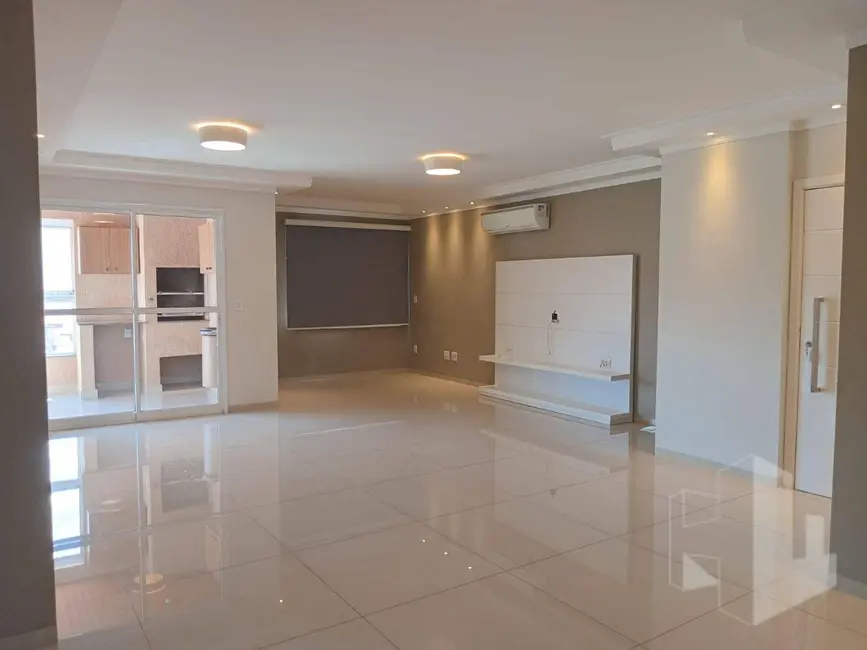 Foto 1 de Apartamento com 3 quartos à venda, 180m2 em Vila Santa Terezinha, Jau - SP