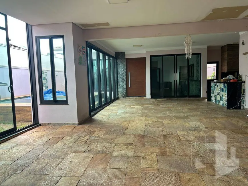 Foto 1 de Casa de Condomínio com 3 quartos à venda, 392m2 em Condomínio Flamboyant, Jau - SP