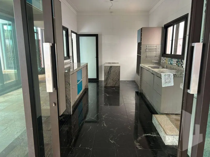 Foto 9 de Casa de Condomínio com 3 quartos à venda, 392m2 em Condomínio Flamboyant, Jau - SP