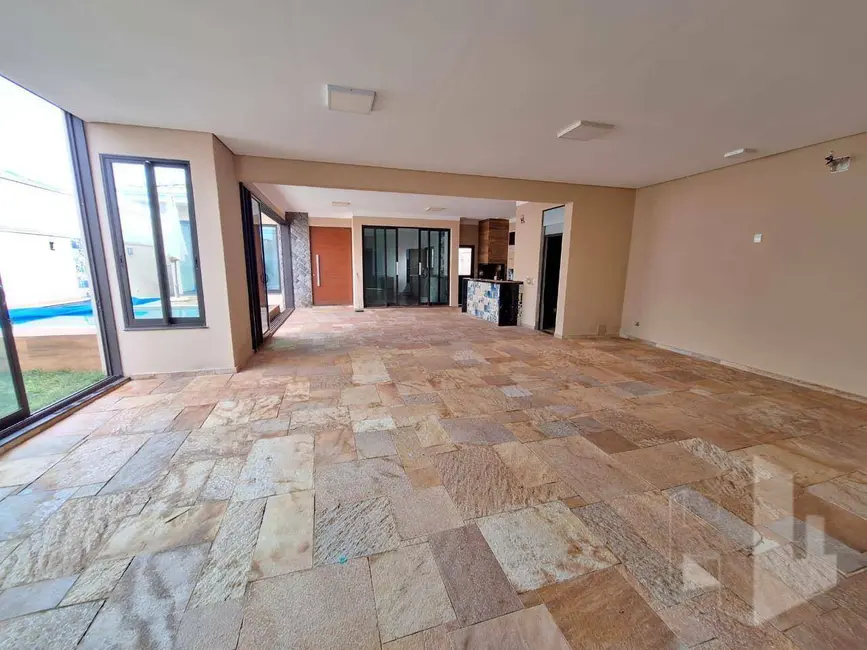 Casa de Condomínio com 3 quartos à venda, 392m2 em Condomínio Flamboyant, Jau - SP - imagem 6 Foto 6 de Casa de Condomínio com 3 quartos à venda, 392m2 em Condomínio Flamboyant, Jau - SP