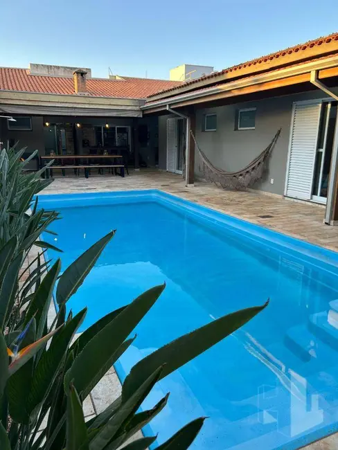 Foto 1 de Casa de Condomínio com 3 quartos à venda, 360m2 em Condomínio Flamboyant, Jau - SP