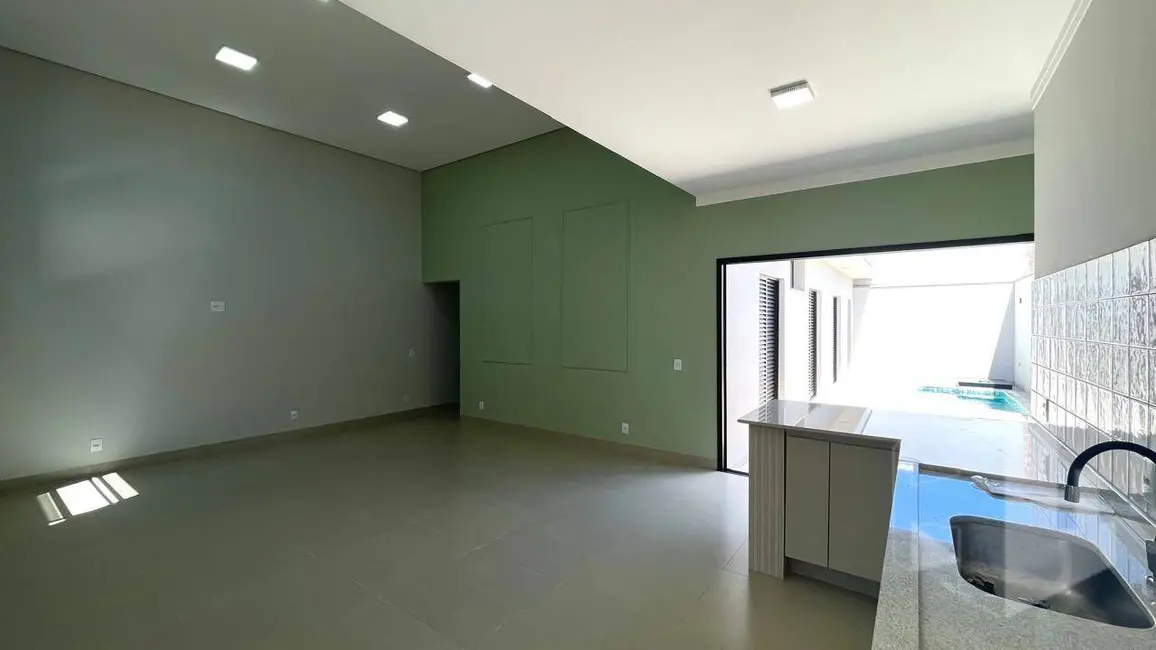 Foto 2 de Casa com 3 quartos à venda, 207m2 em Jardim Bela Vista, Jau - SP