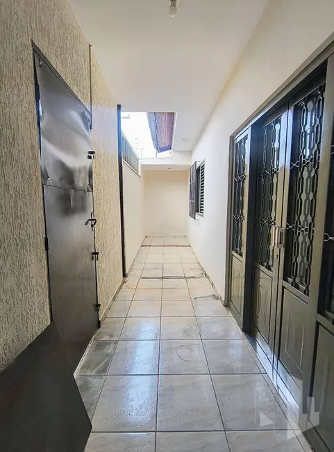 Foto 4 de Casa com 3 quartos para alugar, 205m2 em Jardim Antonina, Jau - SP
