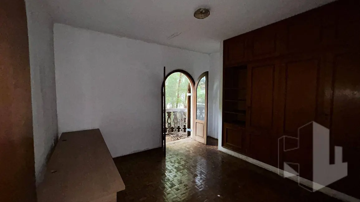 Foto 8 de Casa com 4 quartos à venda e para alugar, 400m2 em Centro, Jau - SP