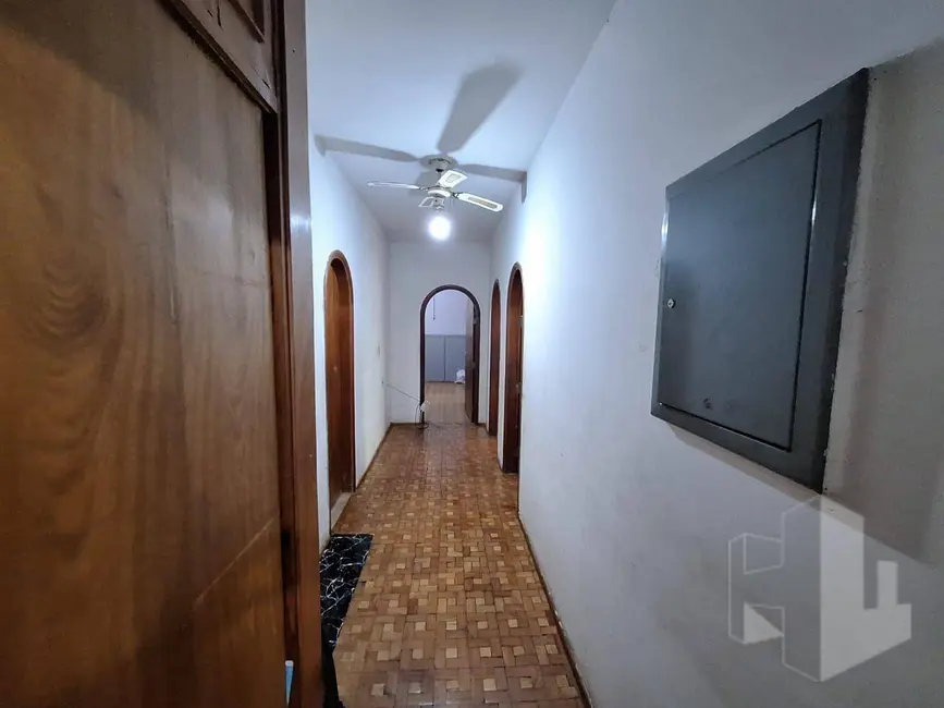 Foto 6 de Casa com 4 quartos à venda, 400m2 em Centro, Jau - SP